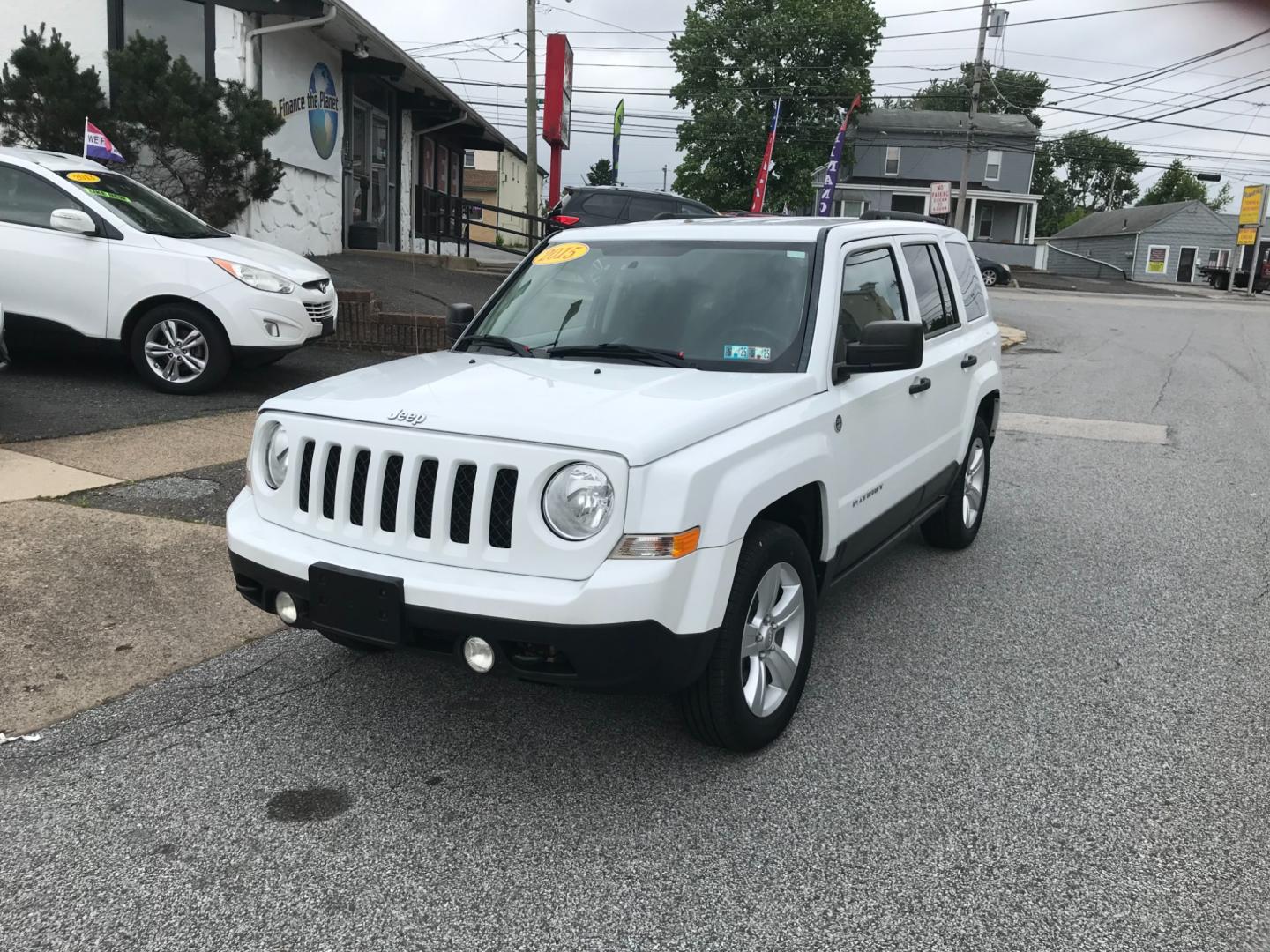 2015 White /Gray Jeep Patriot Sport (1C4NJRBB4FD) with an 2.4 V4 engine, Automatic transmission, located at 577 Chester Pike, Prospect Park, PA, 19076, (610) 237-1015, 39.886154, -75.302338 - Photo#2